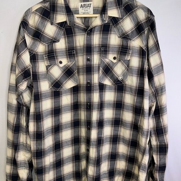 Ariat Men's Navy and Cream Plaid Button Down Shirt - Picture 1 of 7